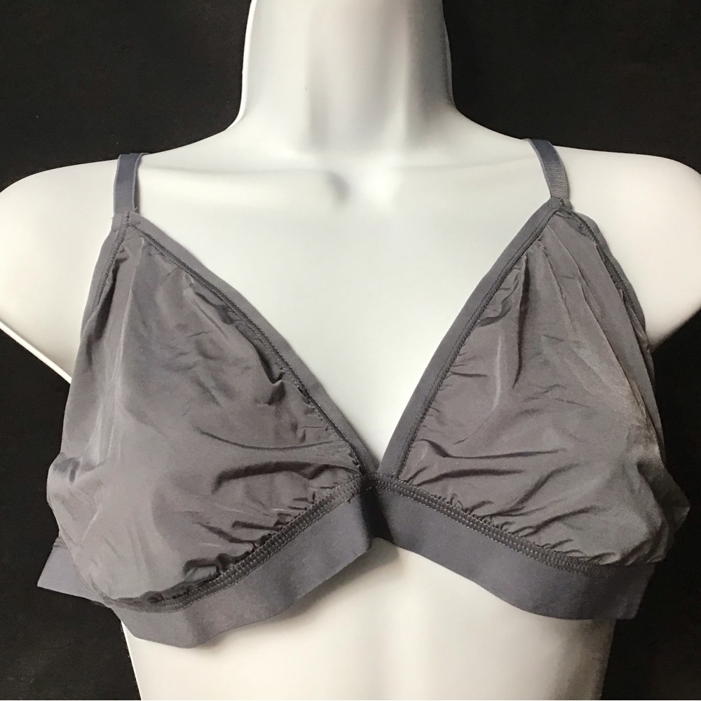 Skims NWT Steel Blue Triangle Bra Size 4X. (BR-TRI-1312)